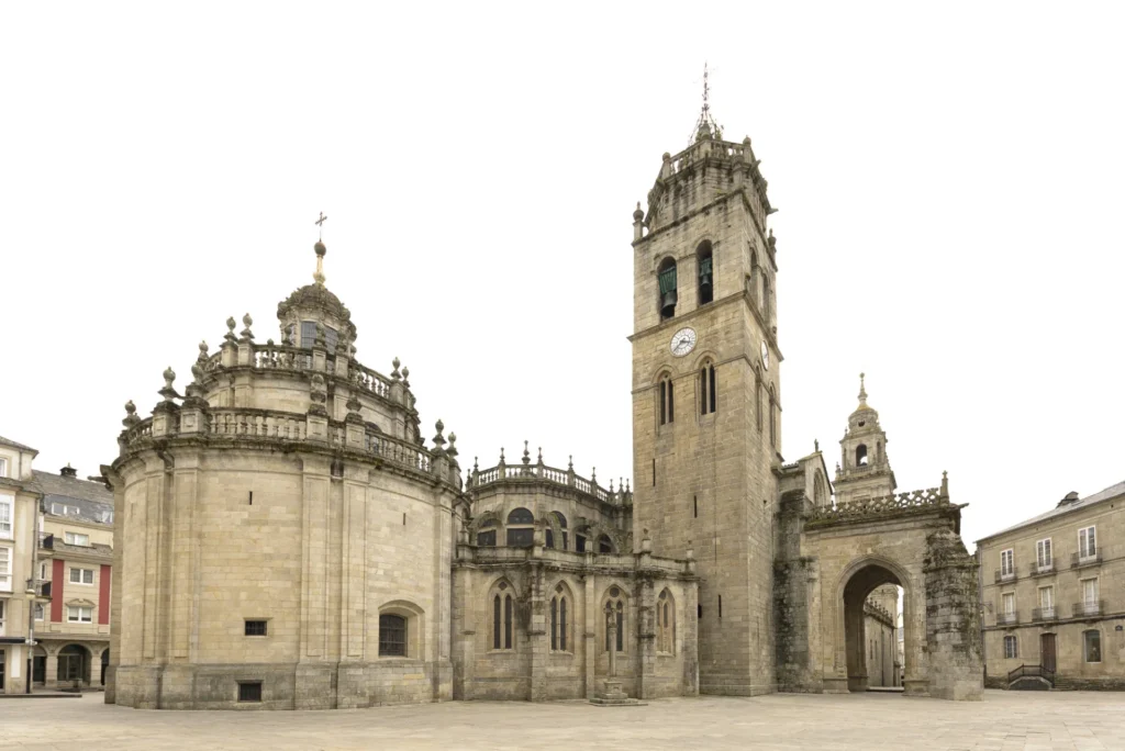 Catedral de Lugo - turismo cultural - vocces.com
